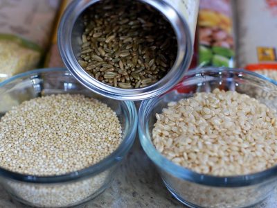 grains, brown rice, quinoa-651404.jpg